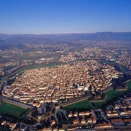 Emma Bed & Breakfast Lucca