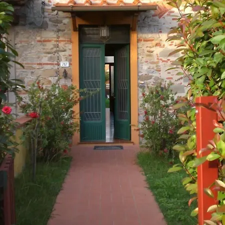 Bed & Breakfast Emma Lucca